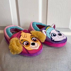 Paw Patrol Slippers - Skye & Everest